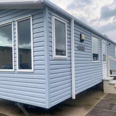 Lyons Robin Hood Caravan Rhyl Sbw 26 Exteriér fotografie