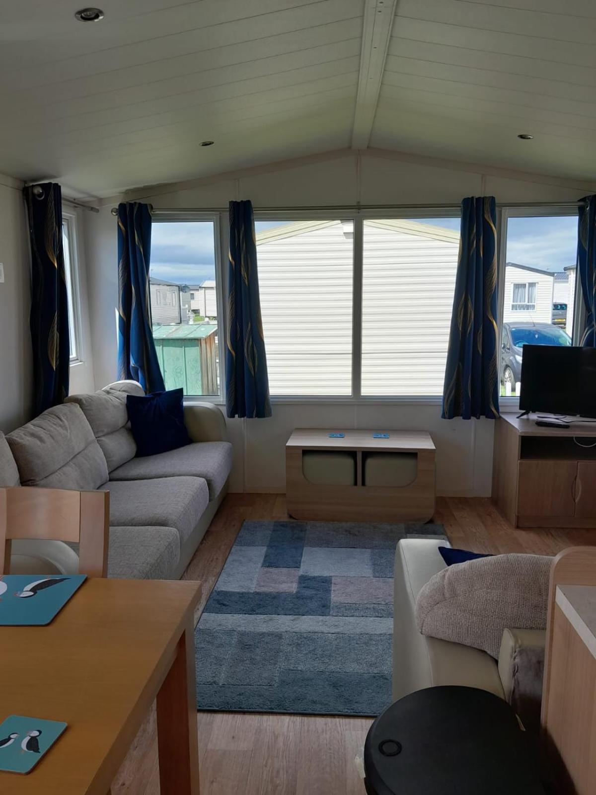 Lyons Robin Hood Caravan Rhyl Sbw 26 Exteriér fotografie