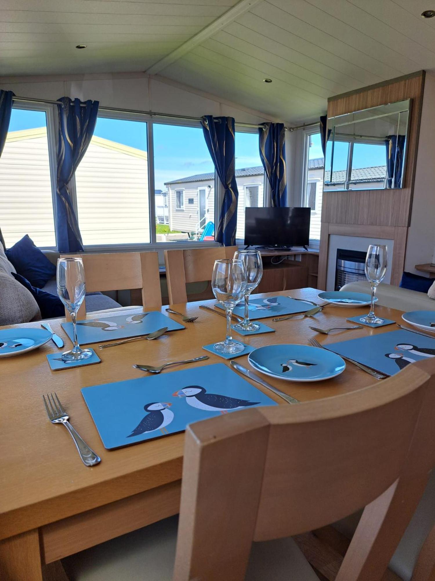 Lyons Robin Hood Caravan Rhyl Sbw 26 Exteriér fotografie
